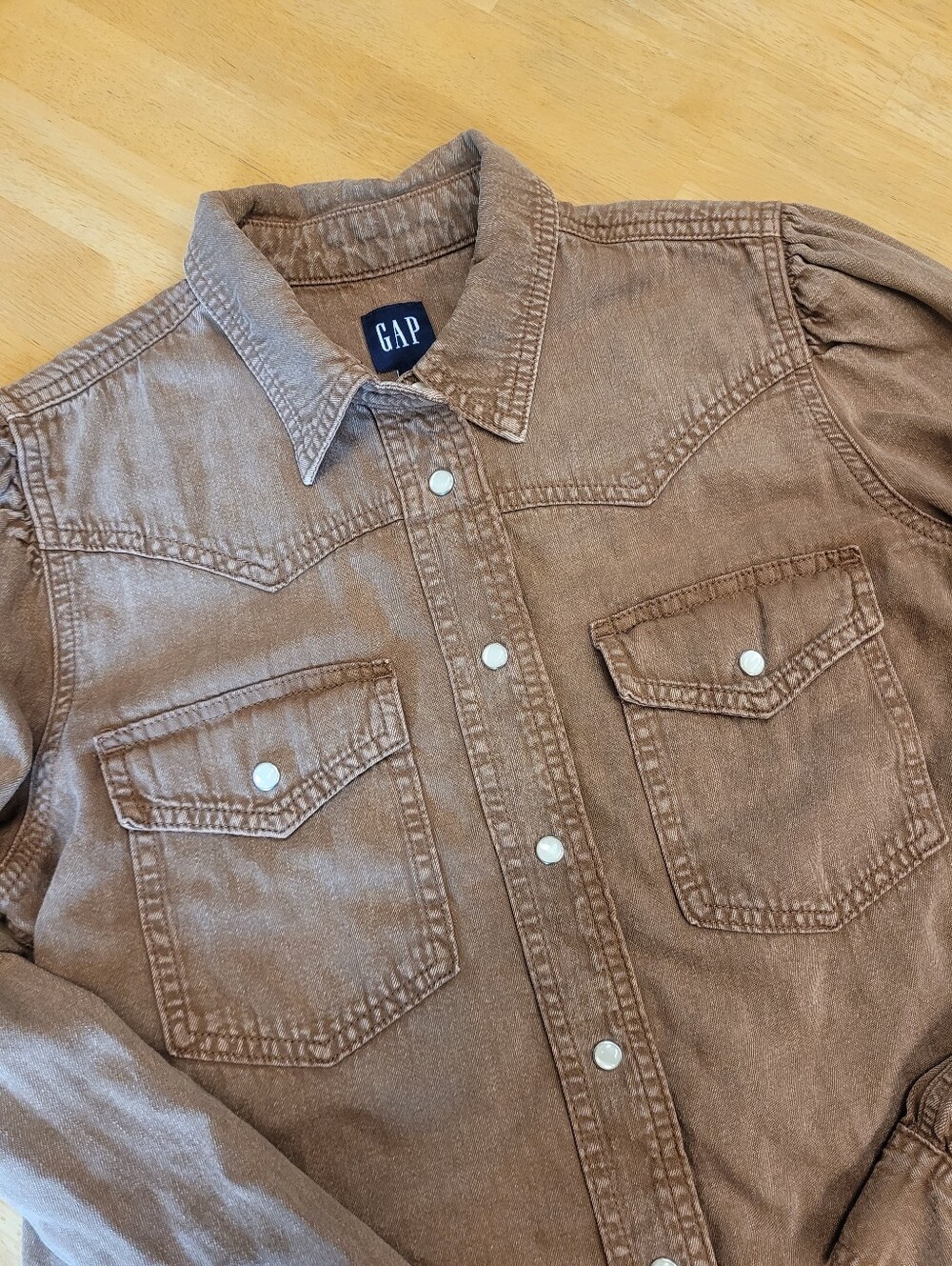 Gap Brown Denim Shirt Western Cowgirl Pearl Snap Buttons Women Small